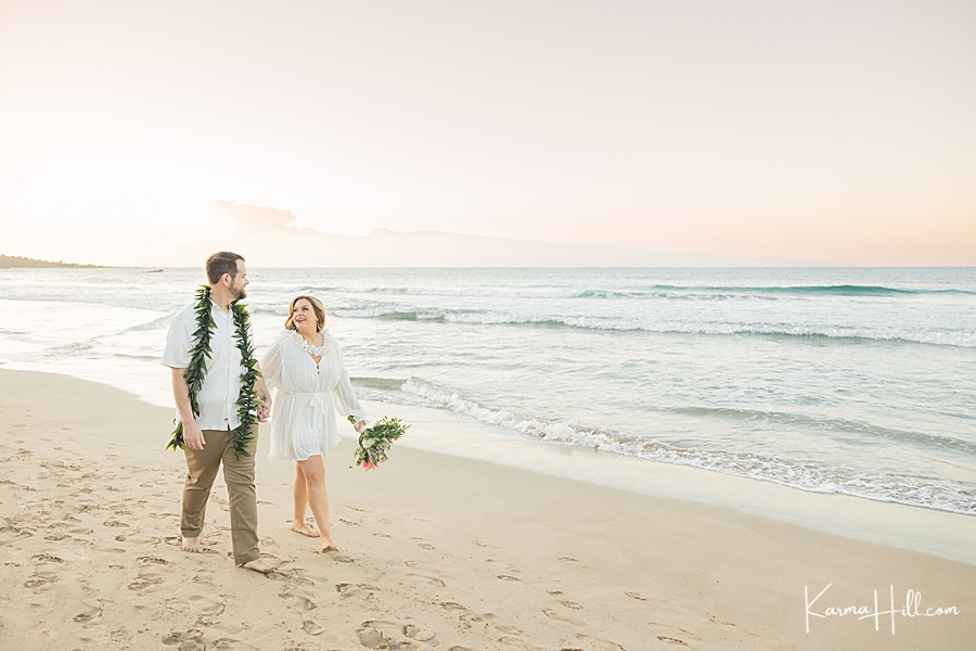 Maui beach wedding photography