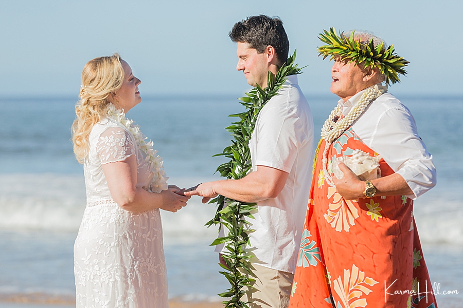 maui beach wedding elopement packages