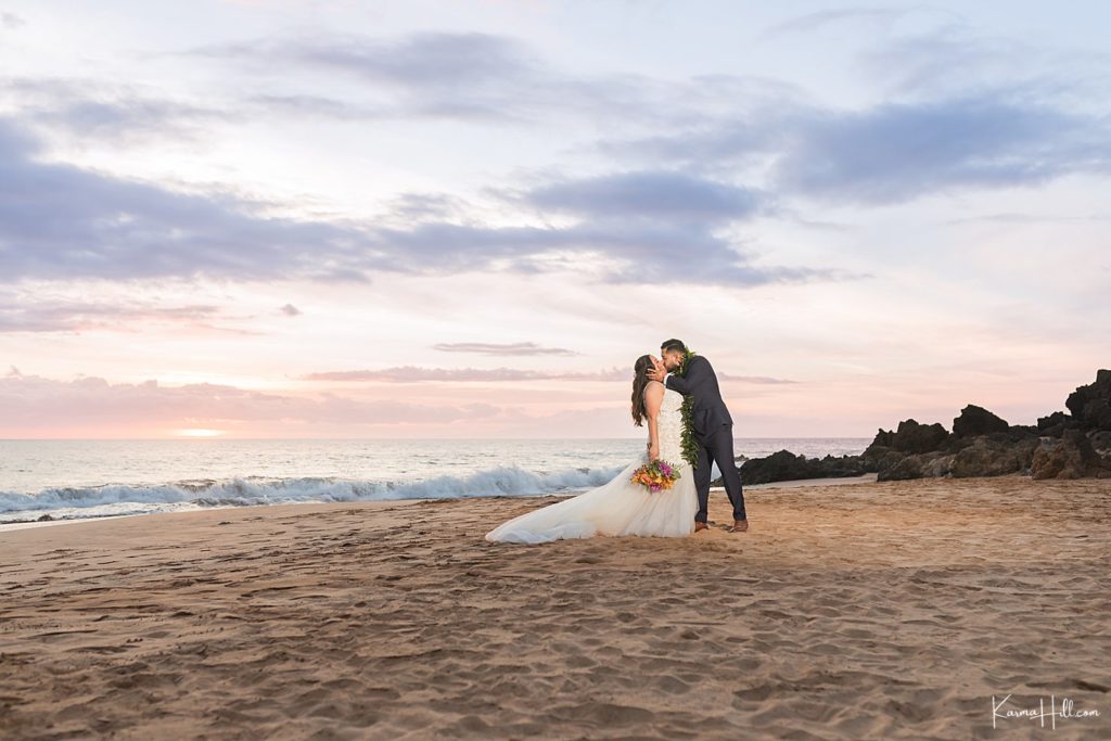 sunset destination wedding in Maui
