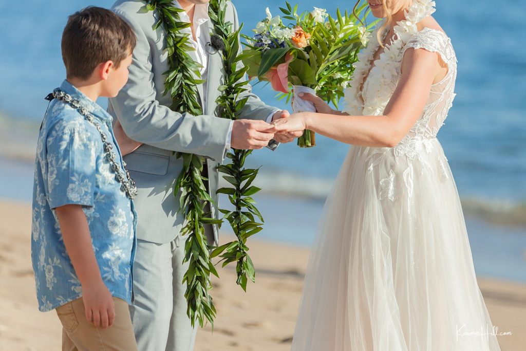 bride and groom at maui beach wedding