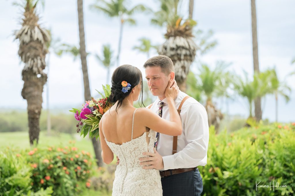 bride and groom first looks at hawaii wedding