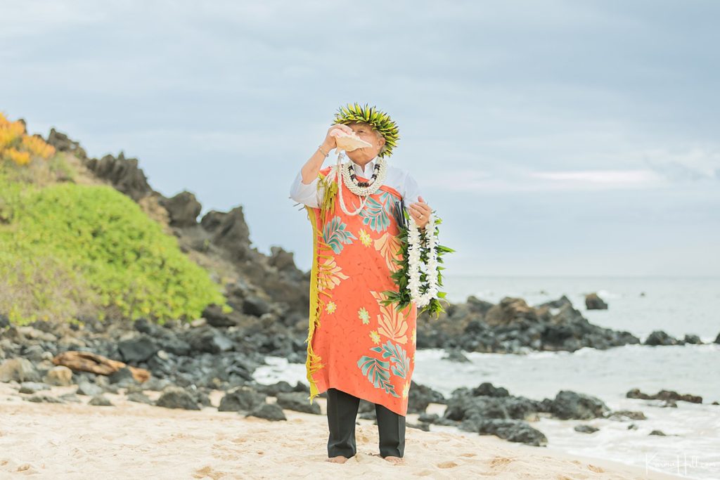 Officiant when you Elope in Maui