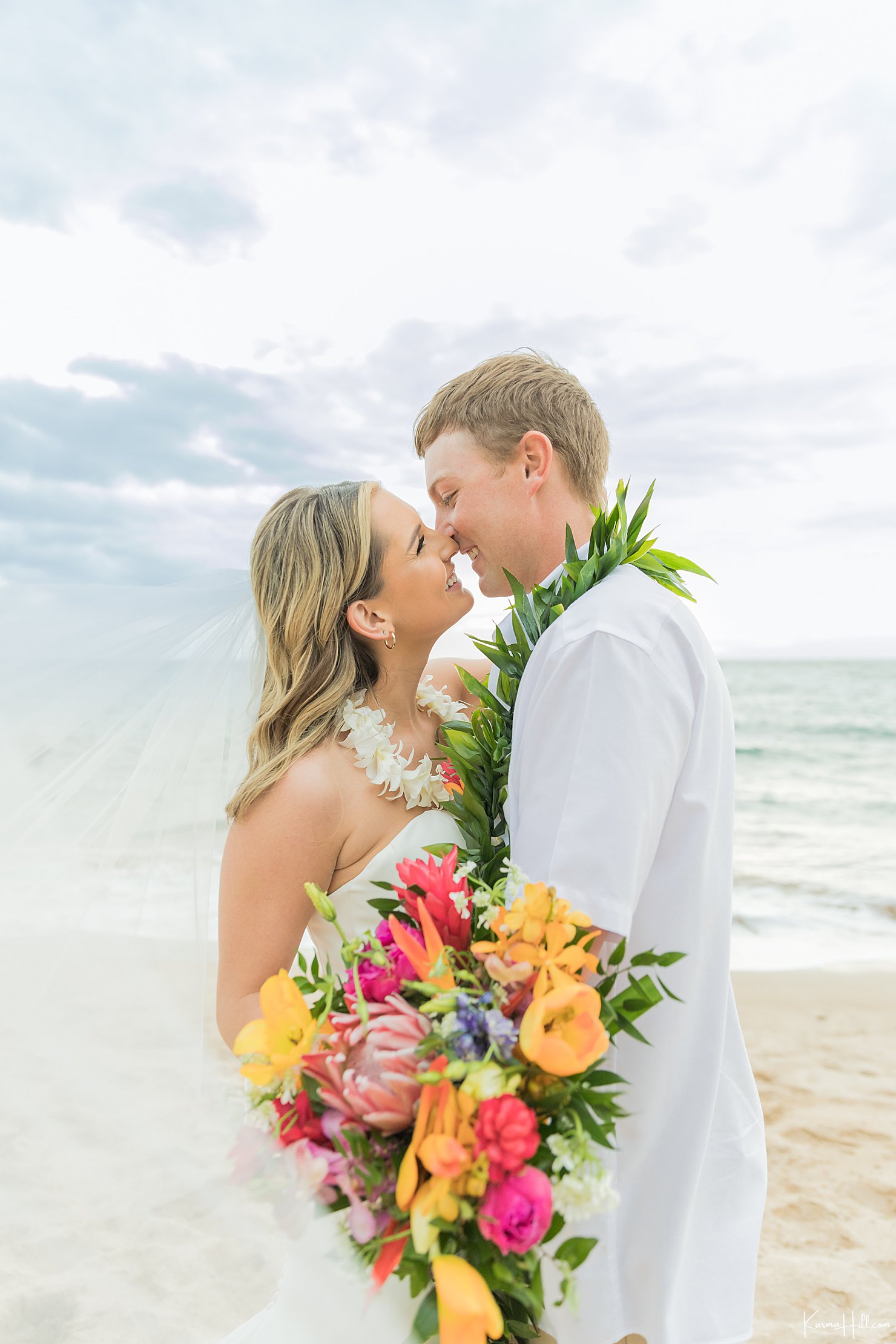 Elope in Maui Photography