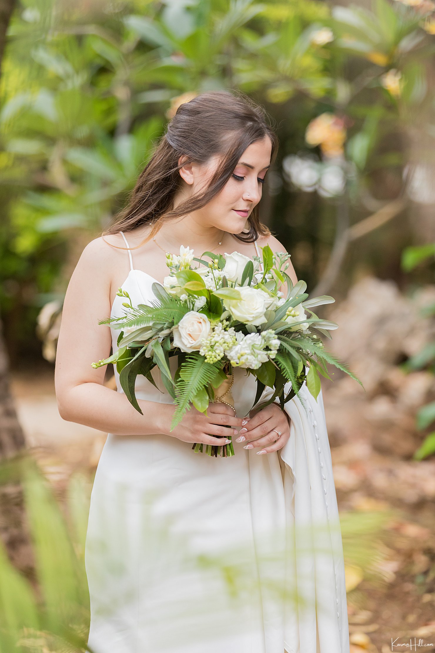Hawaii Venue Wedding Bride