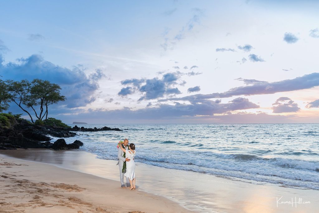 Maui sunset vow renewal
