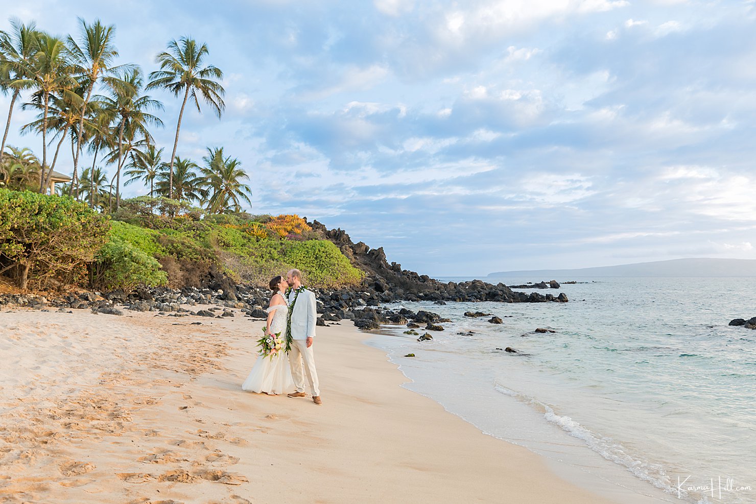 As Perfect As Could Be - Natalie & Robert's Hawaii Beach Wedding