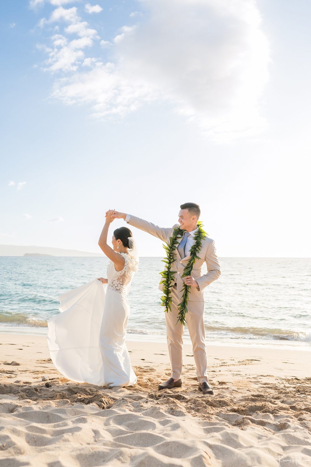 Adventurous Romance - Wenting & Jacob's Venue Wedding in Hawaii