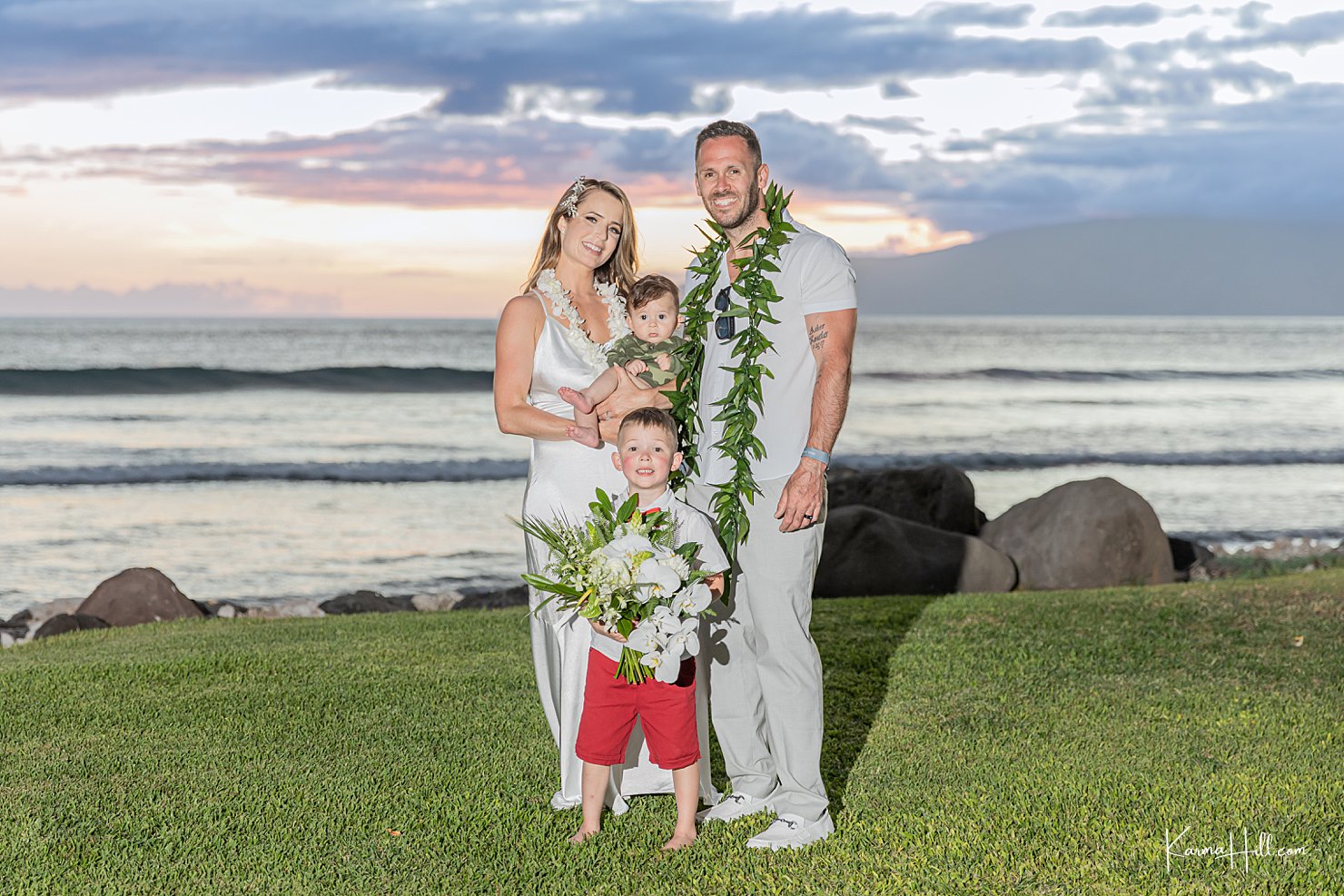 A Maui Wedding Couple with their kids