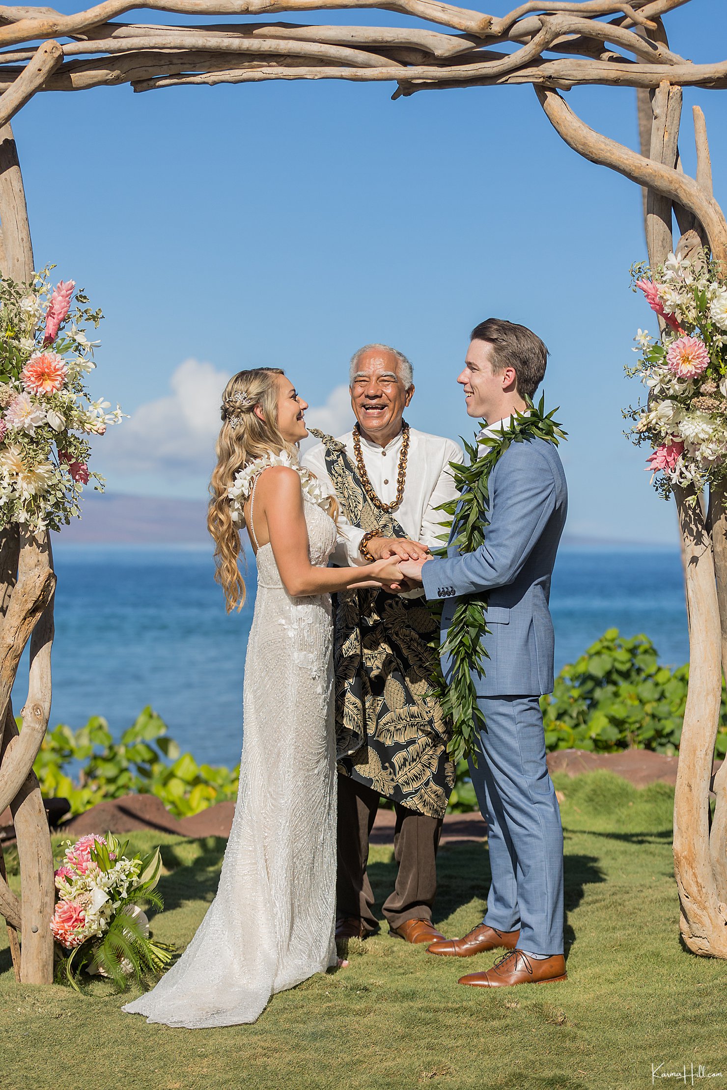 Maui Destination Wedding ceremony