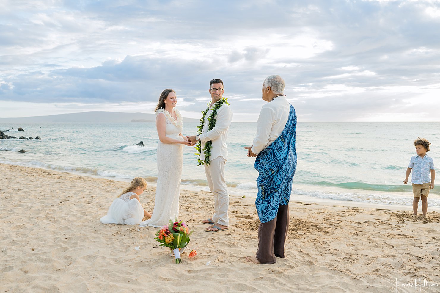 Family-friendly Hawaii Vow Renewals 