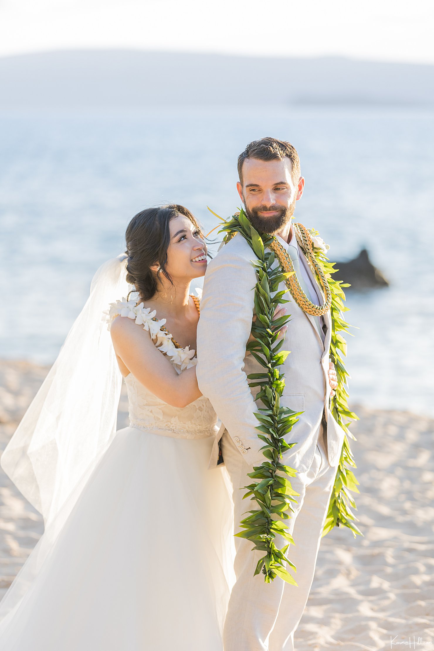 Simple Maui wedding