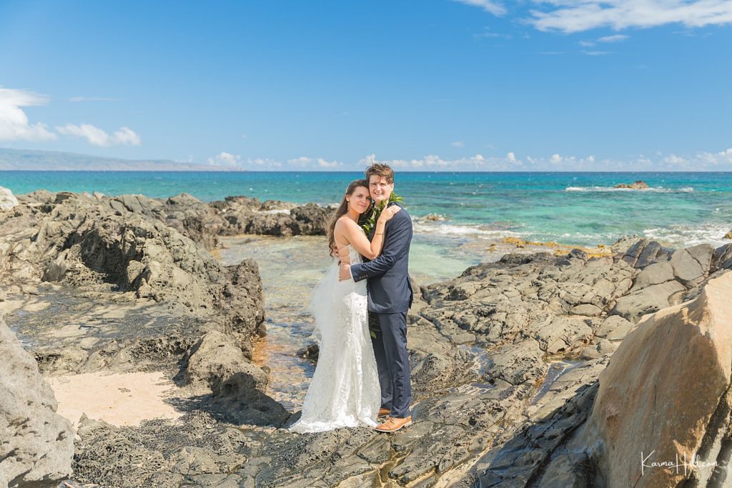 Maui beach wedding in the morning