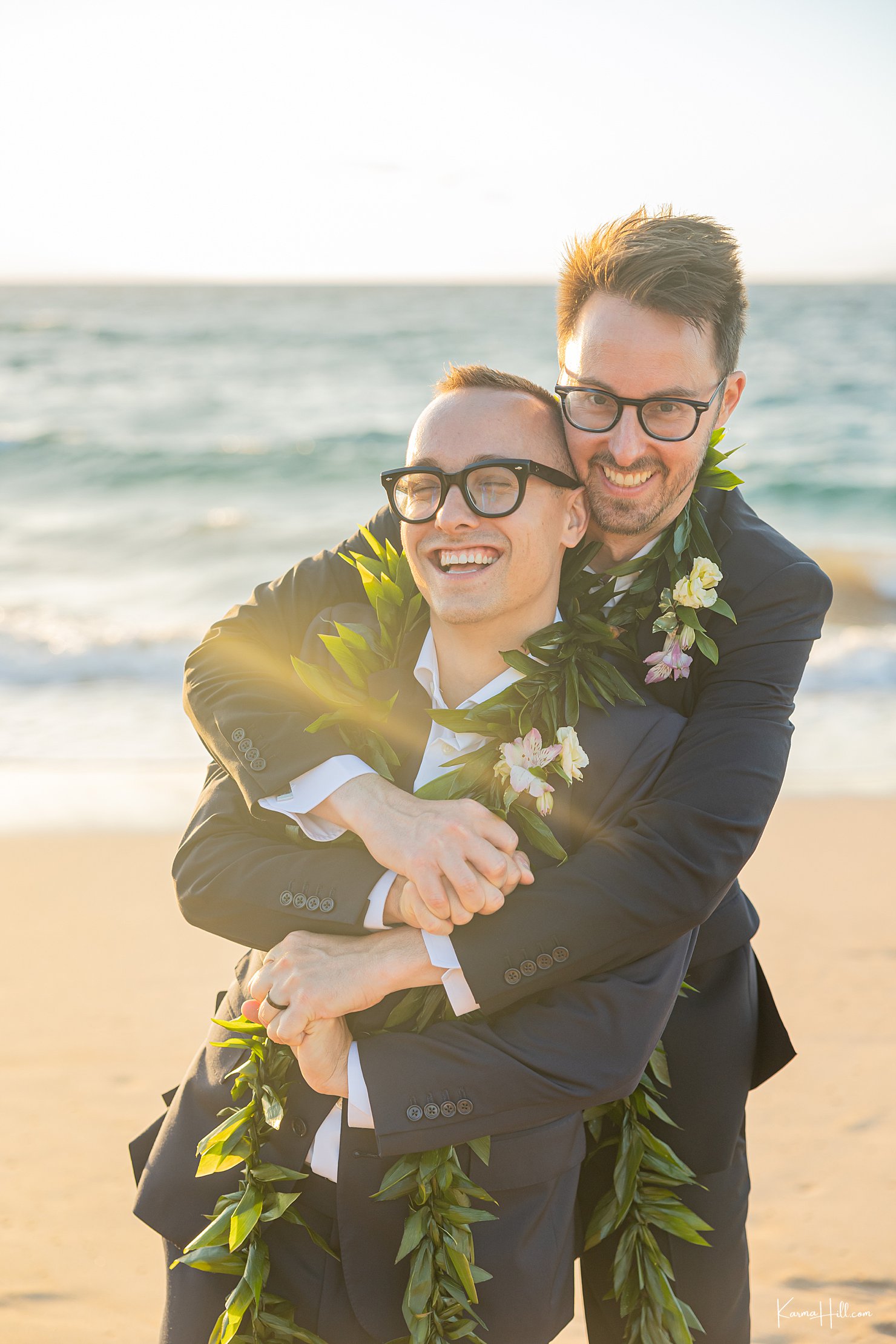 cute Wedding in Maui