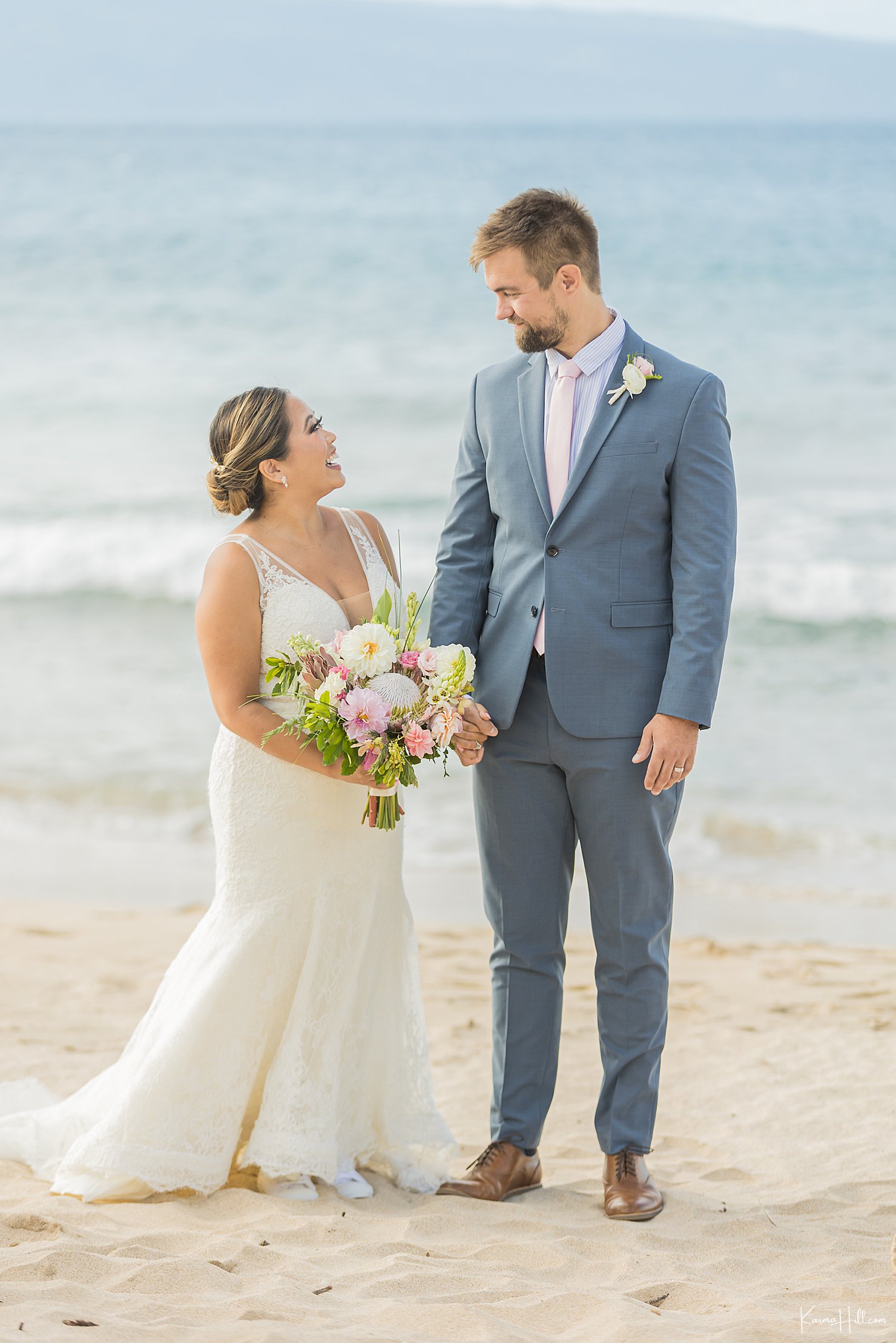 where to have a beach wedding in Maui