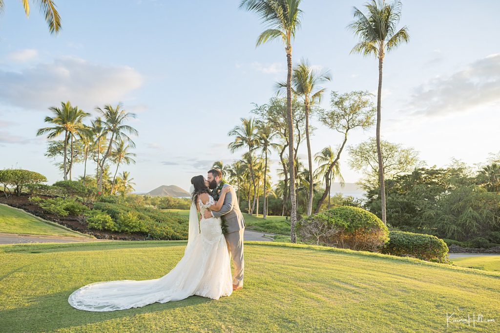Hawaii Destination Wedding at Gannon's