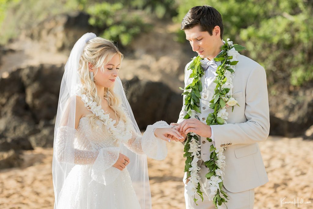 Ring exchange at Wedding in Maui