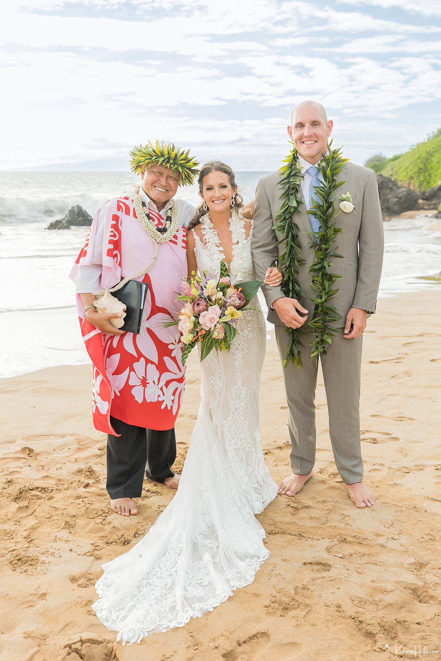 bride and groom on maui beach