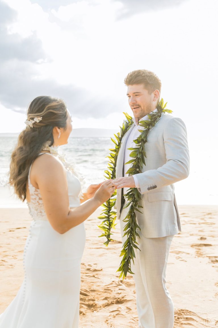 More Than A Crush - Hanna & Dustin's Maui Elopement
