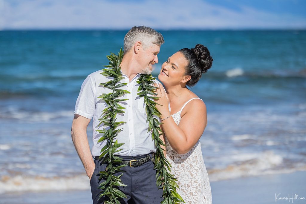 newlyweds in maui