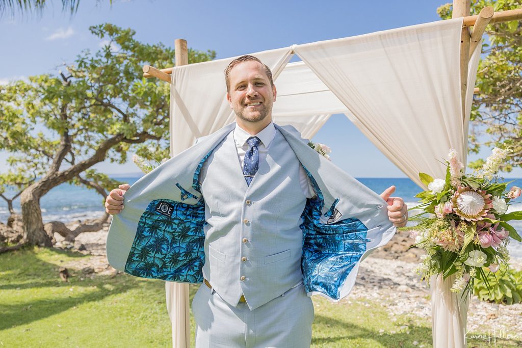 Hawaii wedding attire