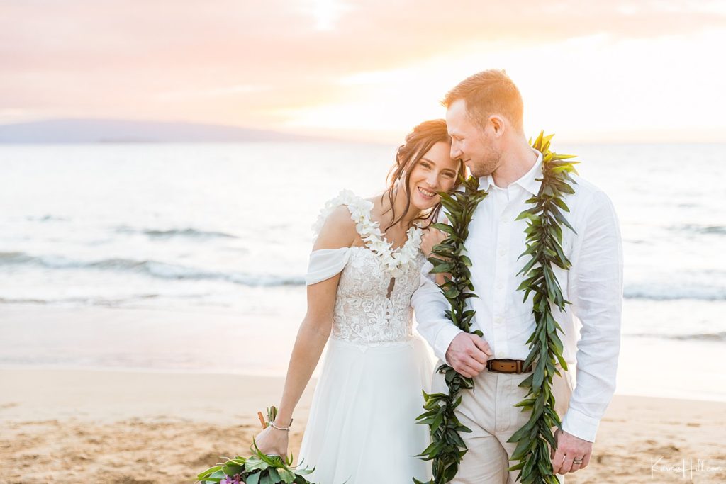 beach wedding in maui