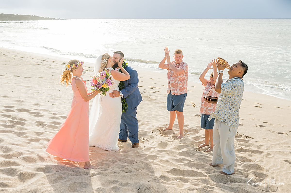 Maui beach wedding at Ironwoods beach in Maui, Hawaii