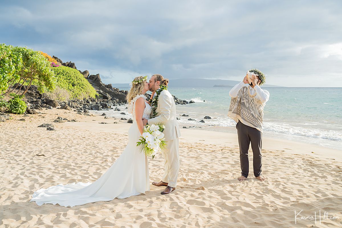 maui beach wedding 