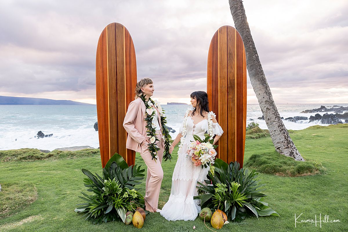 wedding arch ideas - surf boards