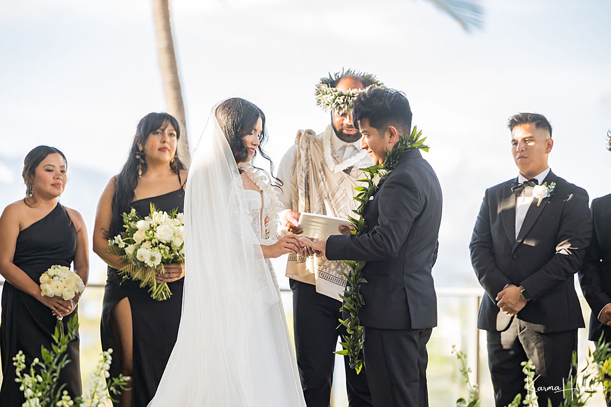 wedding in hawaii 