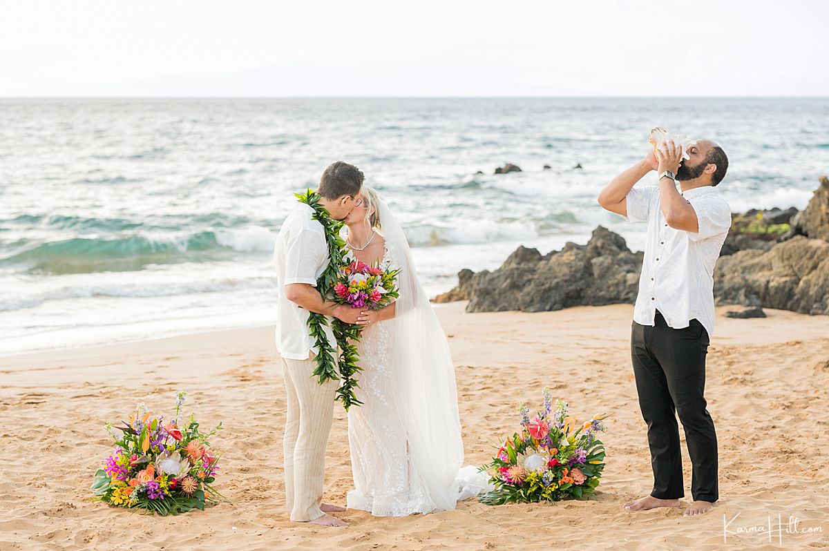 maui beach wedding 