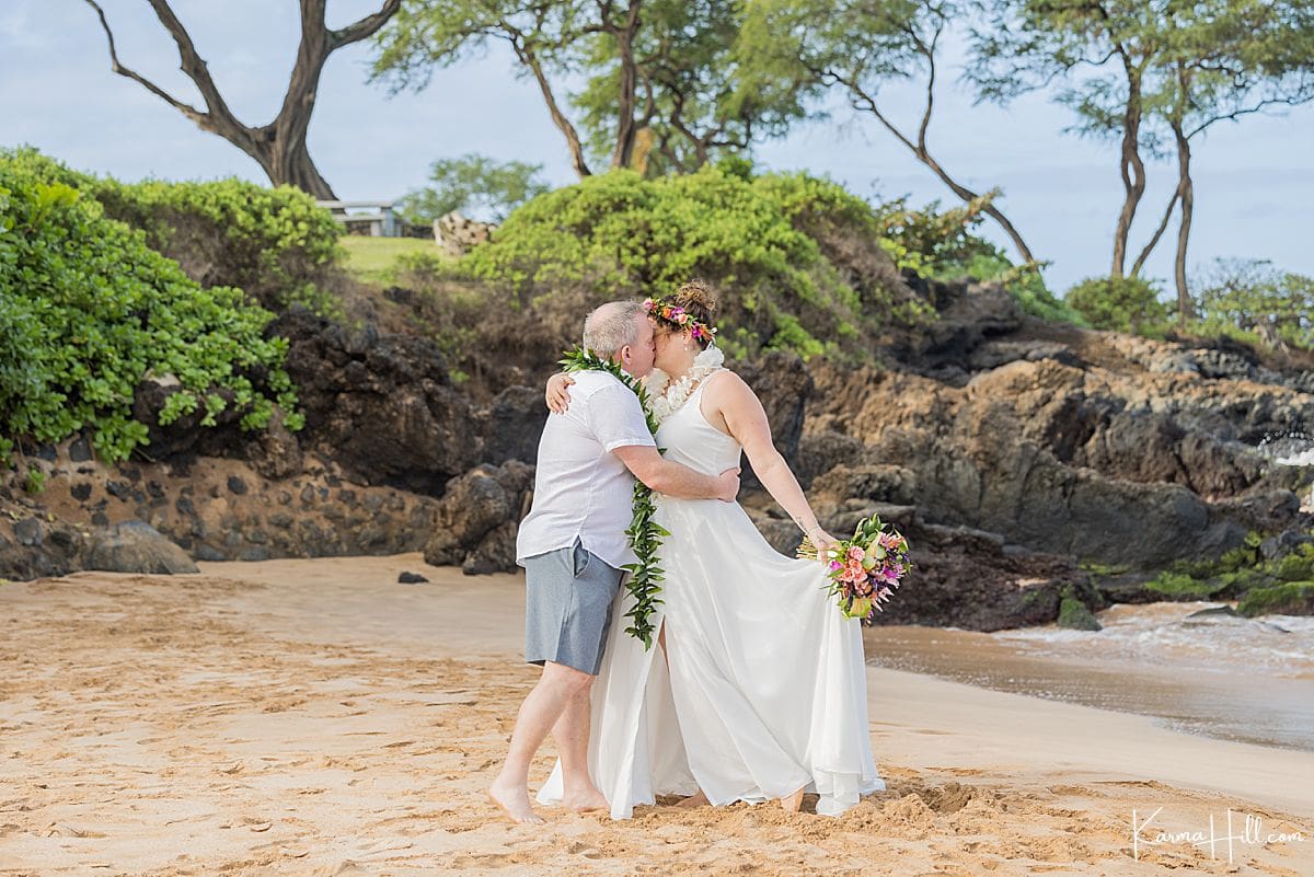 maui beach wedding 