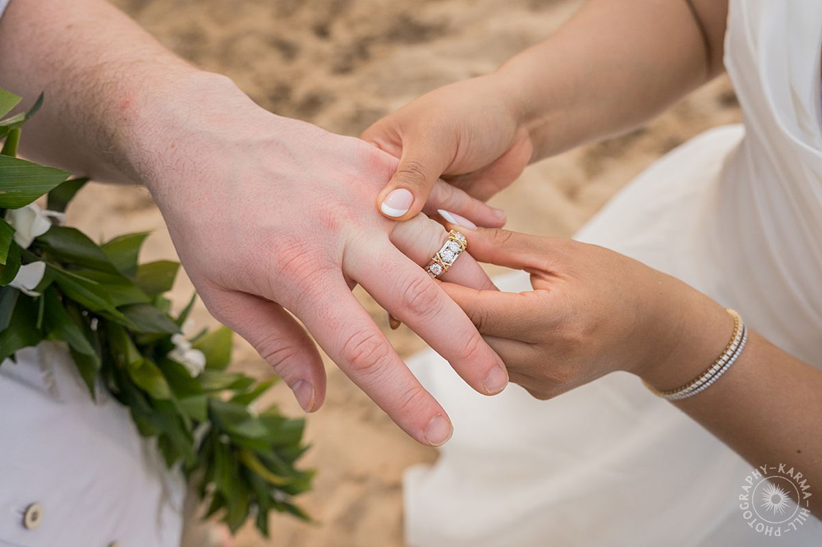 Maui beach wedding