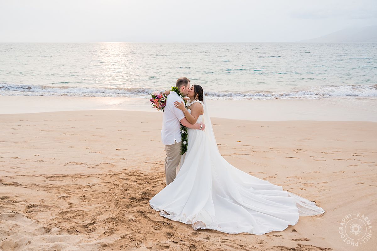 Maui beach wedding