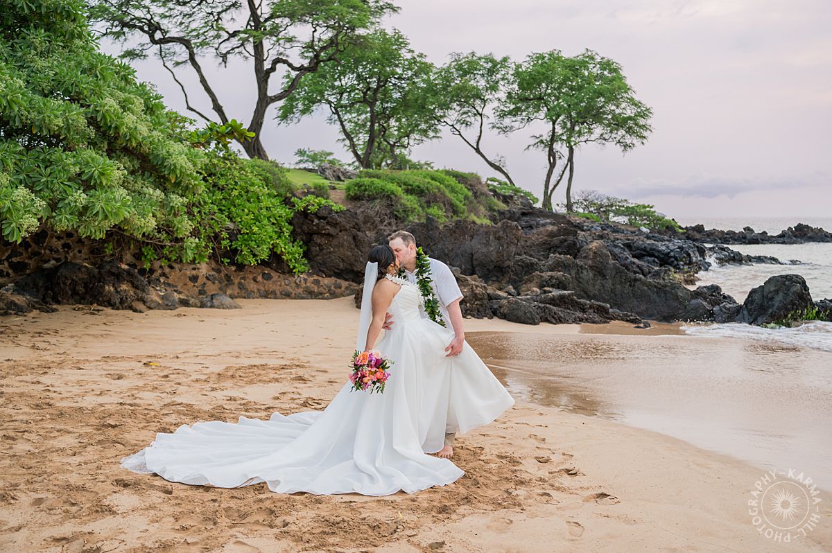 Maui beach wedding