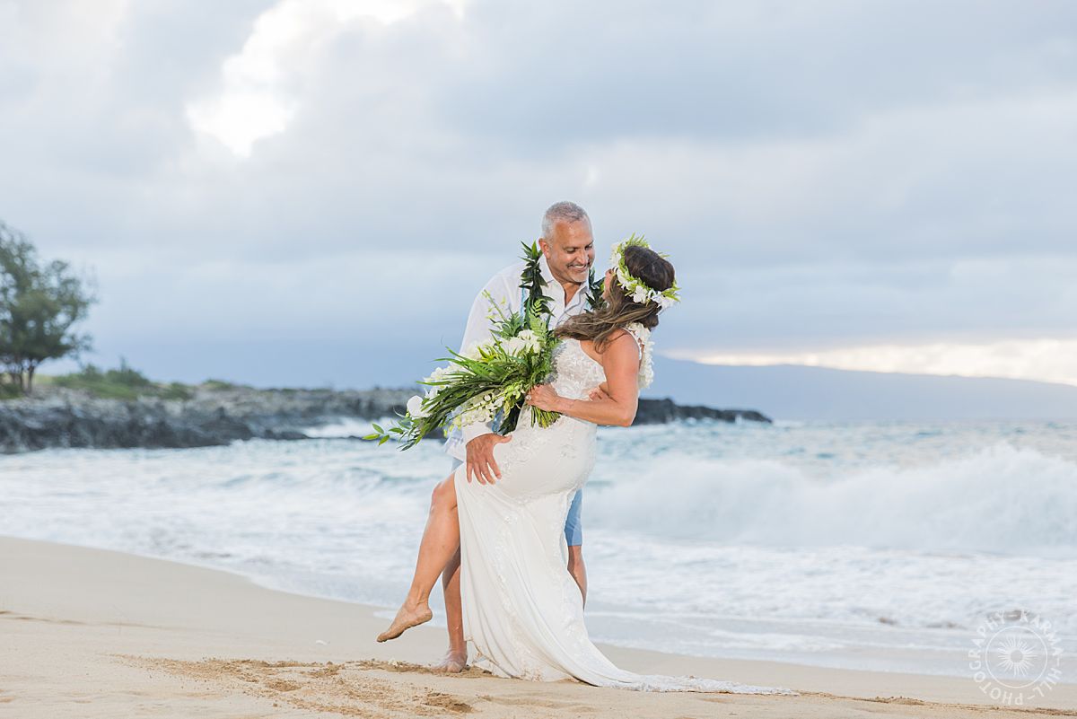 Maui beach wedding
