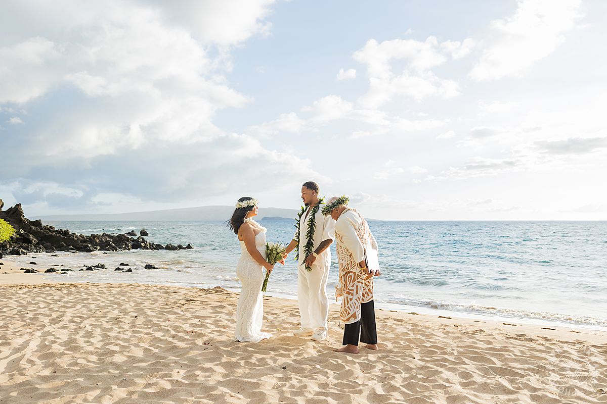 Maui beach wedding