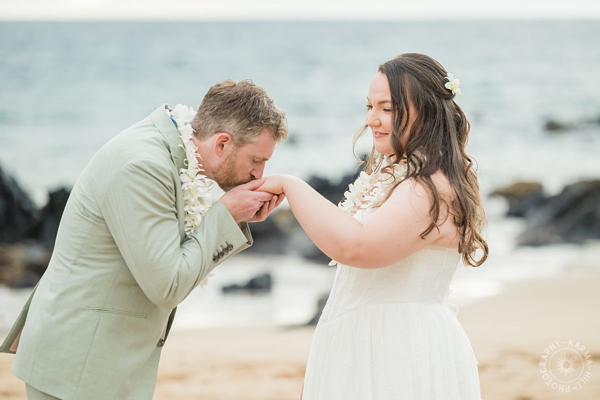destination wedding in Maui 