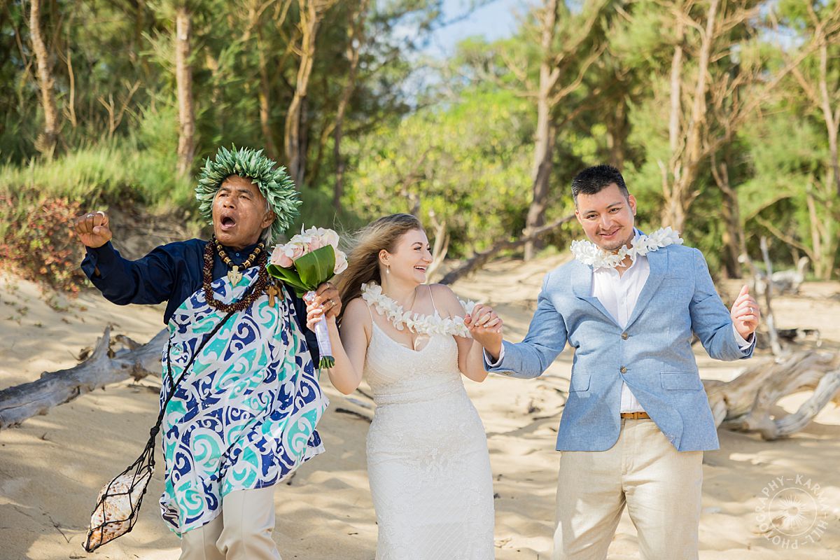 Maui beach wedding